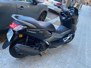 Yamaha NMAX 125cc Maxiscooter