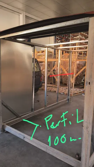 Estructura contenedor para transformar en casa