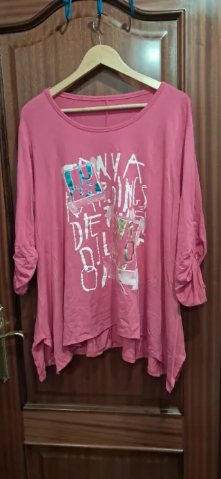 Camiseta mujer rosa con estampado