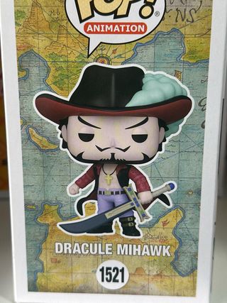 Funko Pop! Dracule Mihawk #1521 no sacado de caja