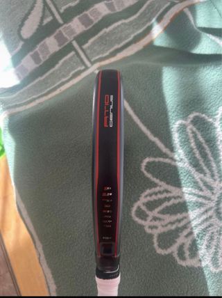 Pala de pádel NOX AT10 Genius 18K+