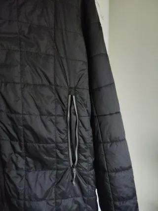 Chaqueta acolchada impermeable