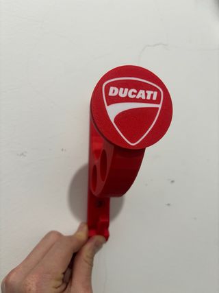 Soporte Casco Ducati Rojo