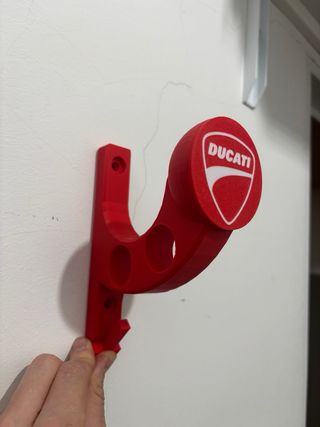 Soporte Casco Ducati Rojo