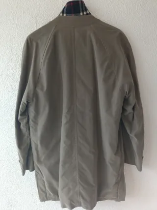 Gabardina Burberry Caballero Talla 42 Beige
