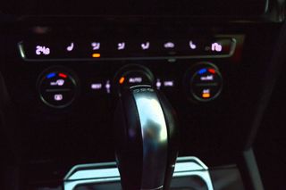 VOLKSWAGEN Arteon 2.0TDI Elegance DSG7 110kW