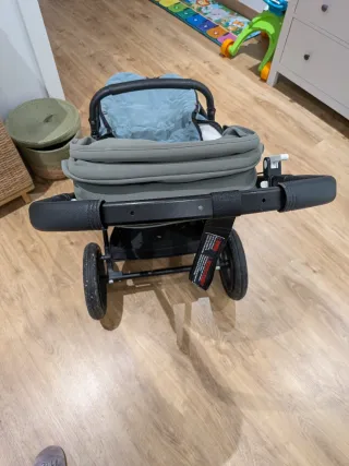 Bugaboo Camaleon 3 seminuevo capazo y sillita