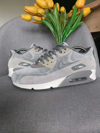 Nike Air Max 90 Deluxe Gunsmoke T40,5