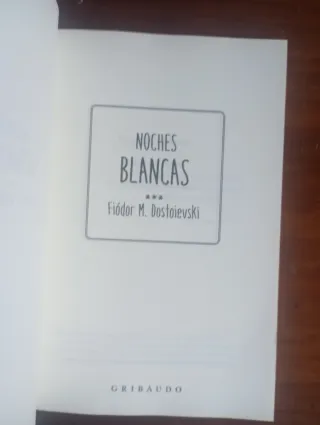 Noches blancas (Spanish Edition)
