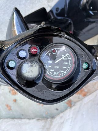 Yamaha Jog RR Scooter Rojo/Negro