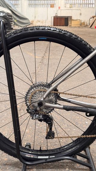 Bicicleta Gravel Titanio Velouria Far Away M