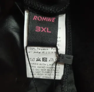 Falda corta gótica negra de tablas PU Faux leather