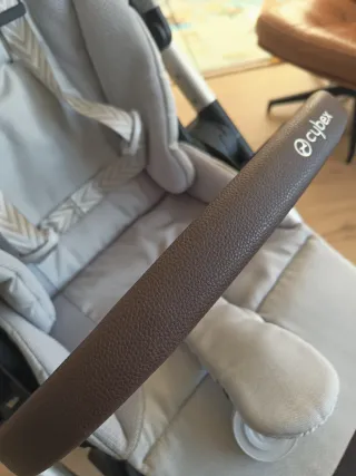 Silla de paseo Cybex Balios S Lux Gris