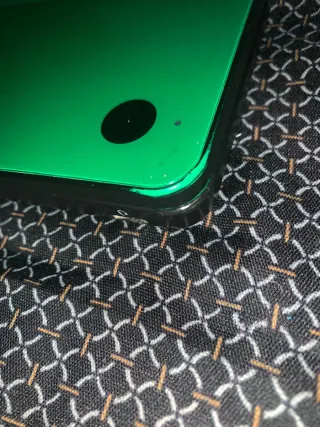 Pacchetto 2x Nintendo DSi XL (Verde e Rosso) - Riparazione