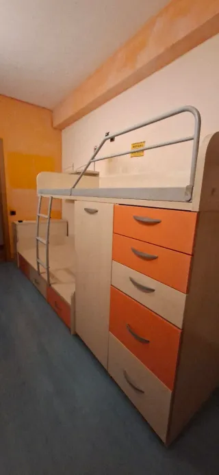 Literas de madera. 3m x 90cm x 1,5 altura