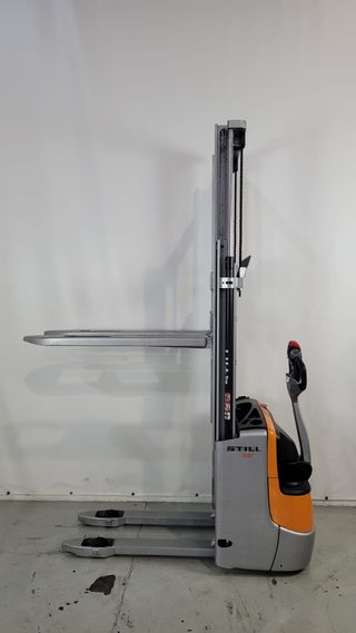 Apilador eléctrico STILL
