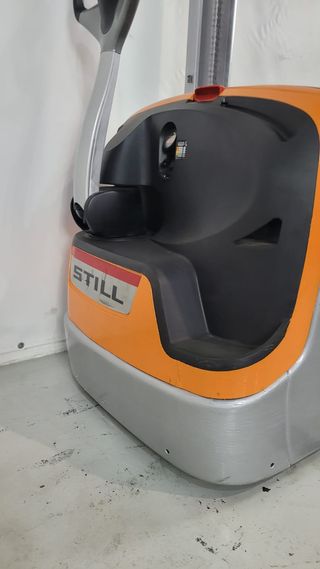 Apilador eléctrico STILL