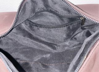 Borsa tracolla pelle lucida marrone anelli fibbie