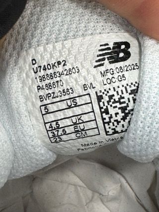 New Balance 740 Beige/Blanco