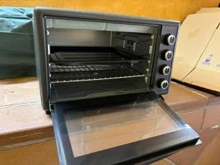 Horno Cecotec Negro