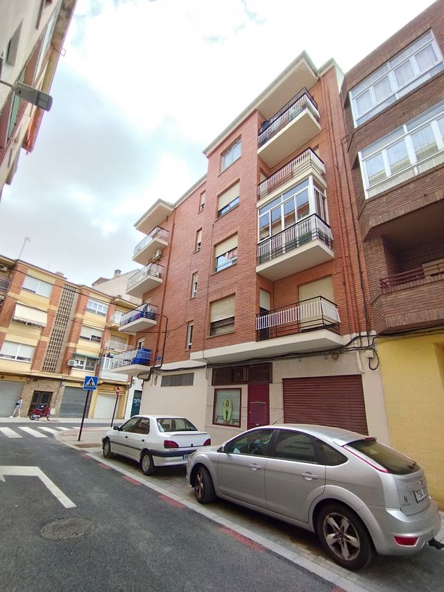 Local comercial en Alonso Cano. Albacete