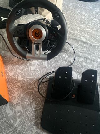 Volante Krom K-Wheel para PC, PS3, PS4, Xbox One