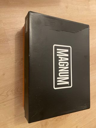 Botas Magnum Talla 43 Negras