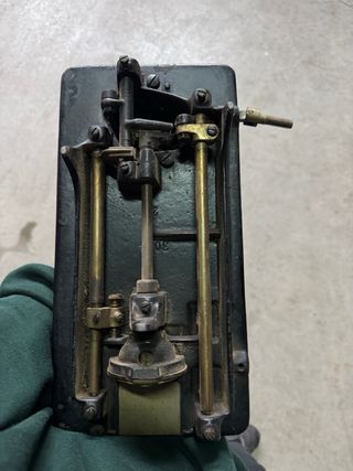 Máquina de coser vintage Naumann