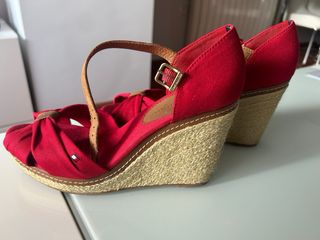 Sandalias cuña Tommy Hilfiger rojas