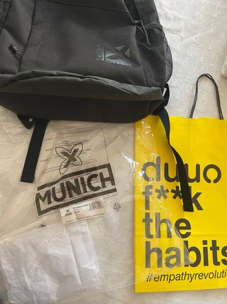 Mochila Munich Negra 24 L.