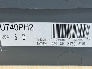 New Balance 740 Plata y Blanco