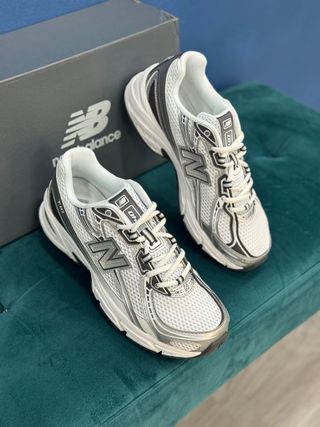 New Balance 740 Plata y Blanco