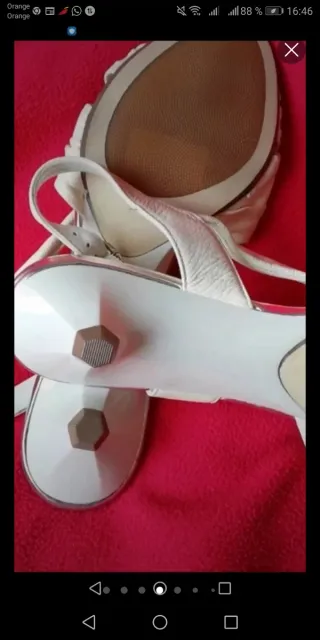 Sandalias tacón bajo plateadas talla 37