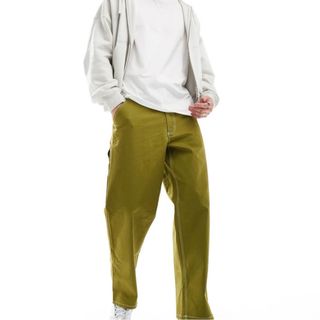 Pantalón hombre verde nuevo