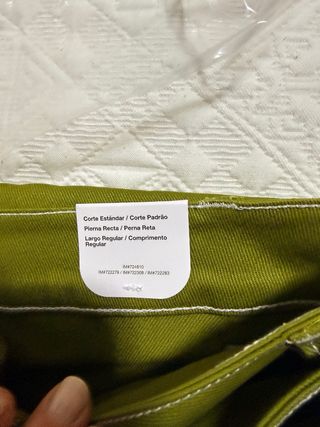 Pantalón hombre verde nuevo