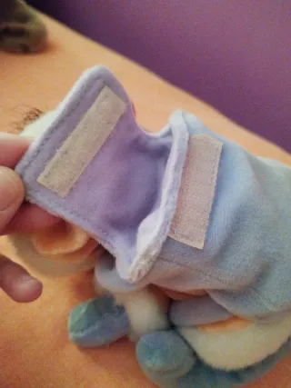 Peluche Igor Winnie the Pooh abrazando foca