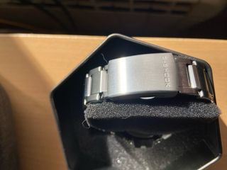 Casio G-Shock GST-B500D-1A Bluetooth 200WR