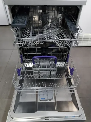 Lavavajillas Beko Acero Inoxidable