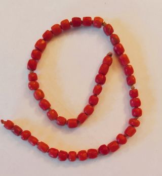 Corallo antico per braccialetti
