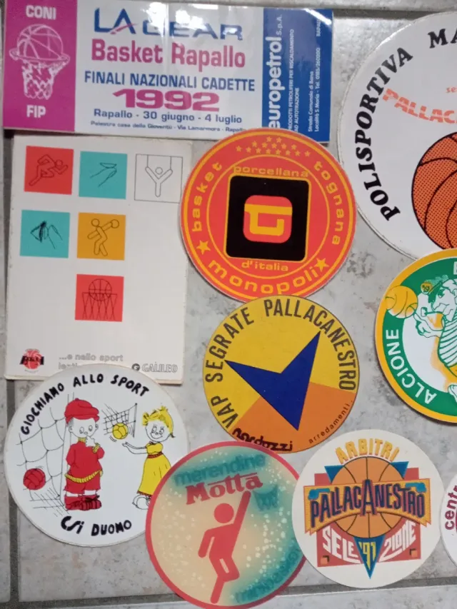 Lotto adesivi basket Italia
