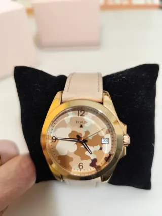 Reloj Tous Beige y Dorado