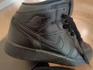 Zapatillas Jordan Negras
