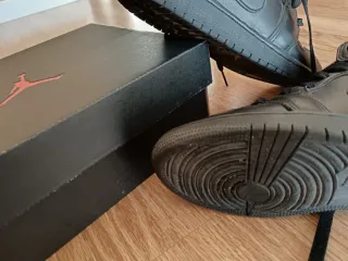 Zapatillas Jordan Negras