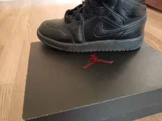 Zapatillas Jordan Negras