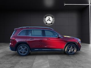 Mercedes-Benz GLB 2021