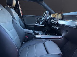 Mercedes-Benz GLB 2021