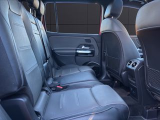 Mercedes-Benz GLB 2021