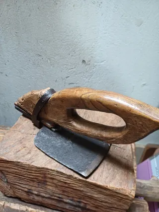 Bonita Azuela de forja antigua