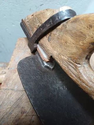 Bonita Azuela de forja antigua