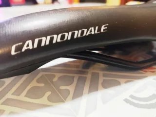 Sillín Cannondale Negro y Verde